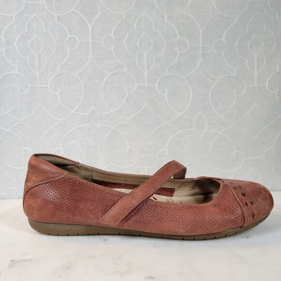 Taos Womens Scamp Mary Janes 7 Red Leather Arch Support Comfort Shoes - Picture 1 of 14